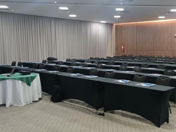 sala eventos 4.jpg