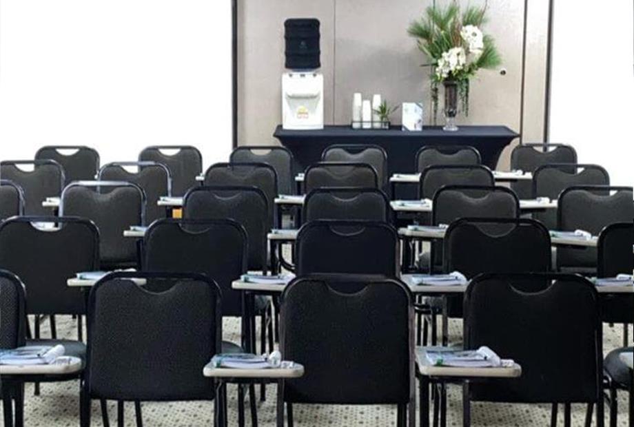 sala eventos 6.jpg