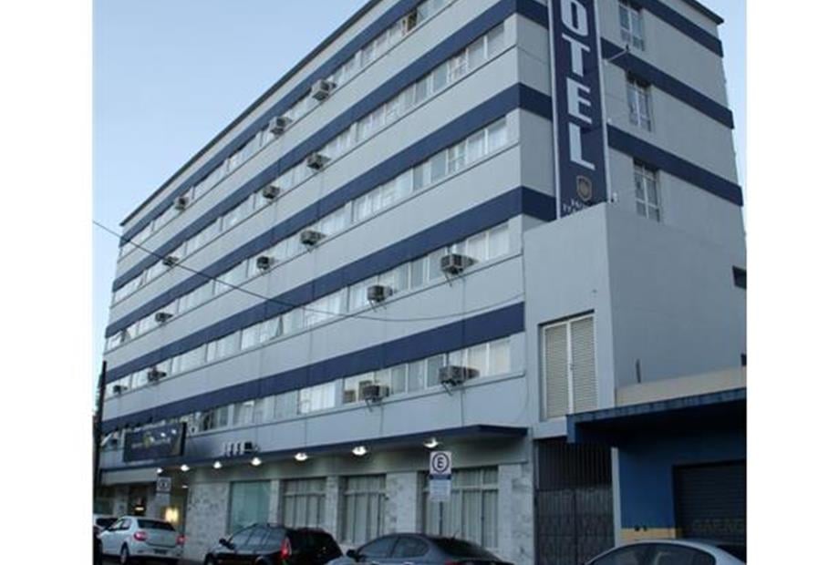 01 Hotel Itajaí Tur.jpg