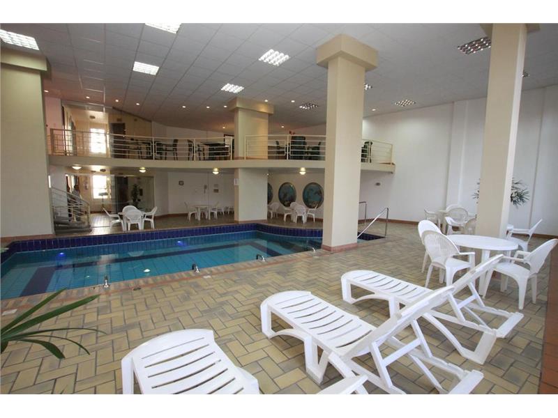 piscina.jpg