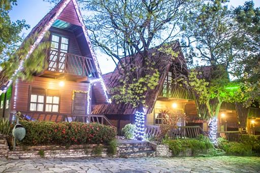 Chalet Suisse Hotel2.jpg