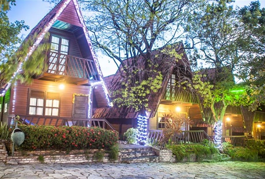 Chalet Suisse Hotel2.jpg