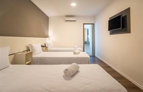 Triplo Solteiro Standard do Uniclass Hotel Lapa 