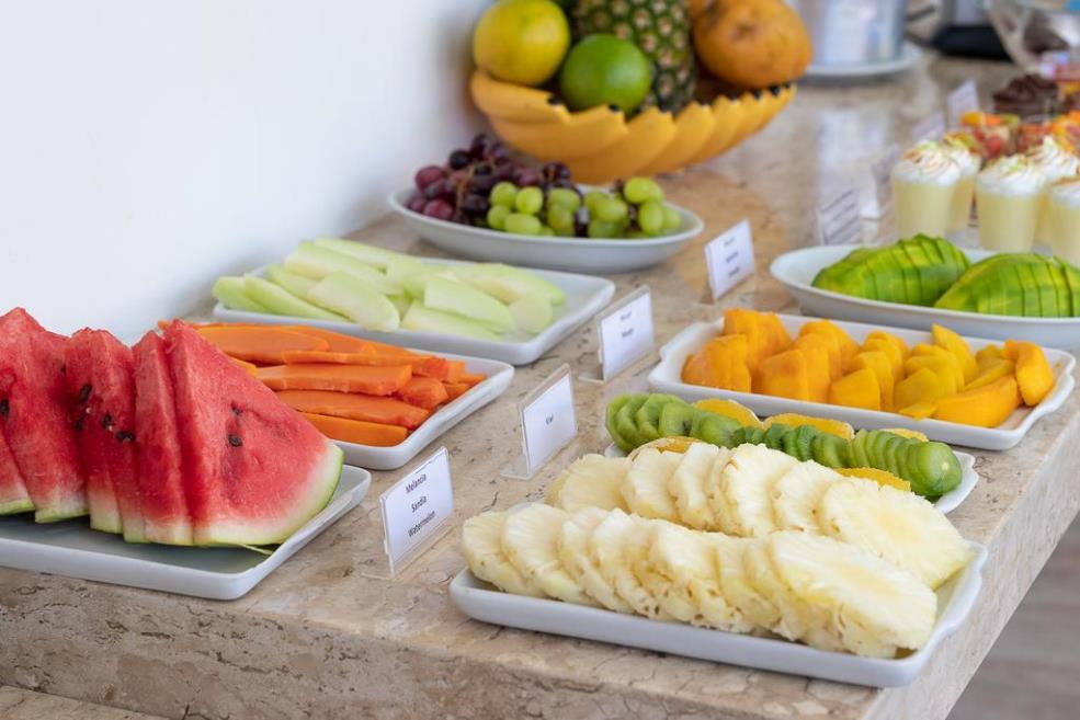 Cafe Frutas.jpg
