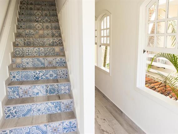 Escada apto ala B.jpg