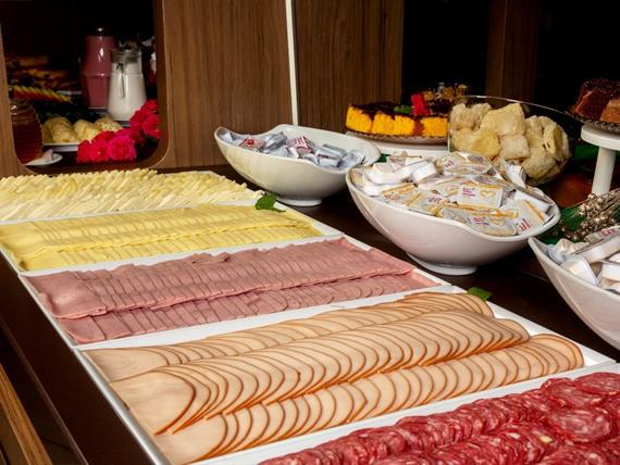 whatsapp image 2022-12-16 at 10.42.19 (4).jpeg