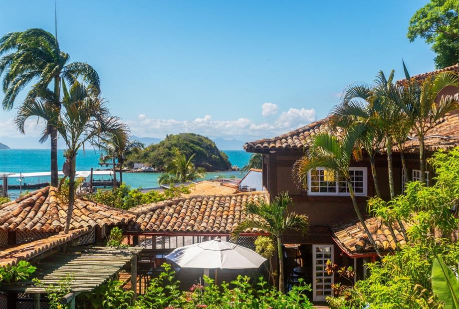 fachada favorita omnibees p.jpeg