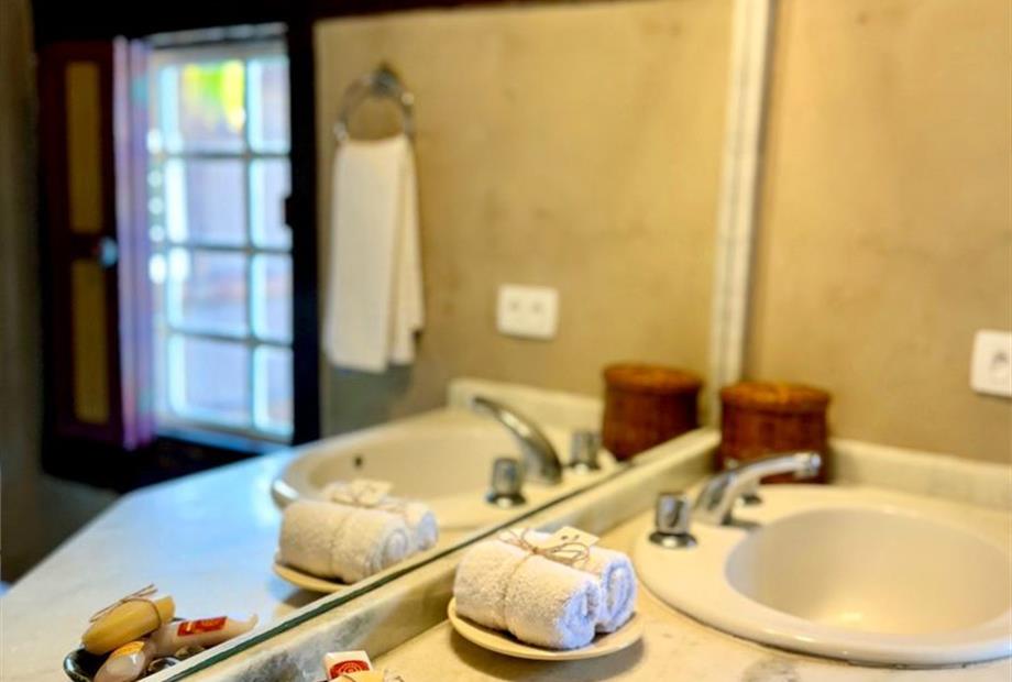 apto 8 banheiro maior lorran.jpeg