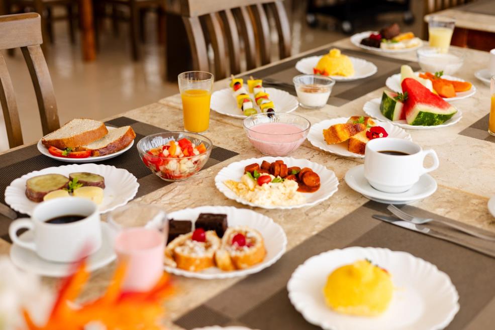 hotel maré mansa - café da manhã 1.jpg