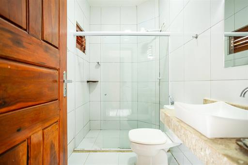 hotel maré mansa - banheiro 1.jpg