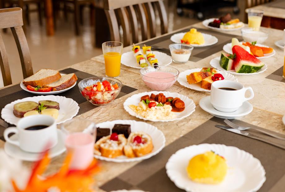 hotel maré mansa - café da manhã 1.jpg