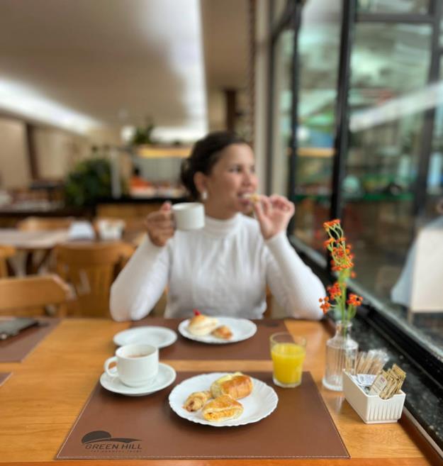 hotel_green_hill_cafe_da_manha12.jpg