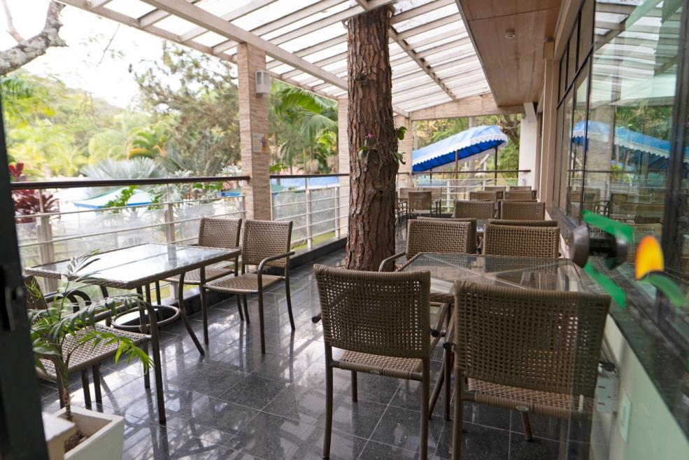 hotel_green_hill2.jpg
