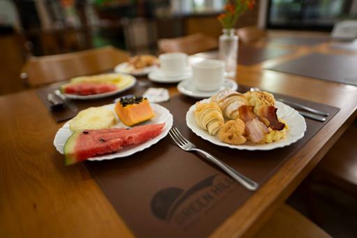 hotel_green_hill_cafe_da_manha10.jpg