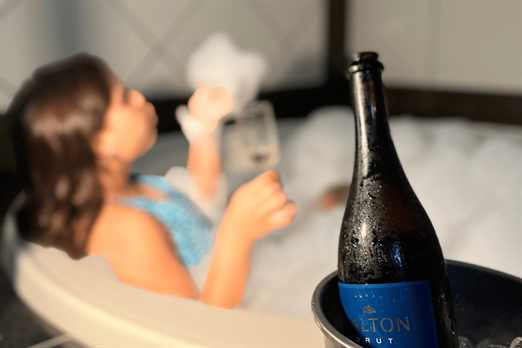 green hillbanheira hidromassagem.png