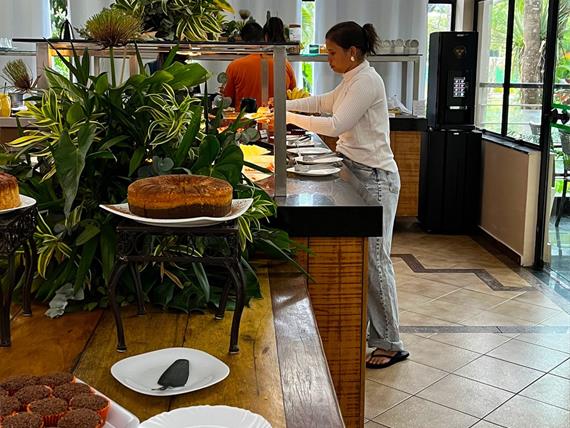 hotel_green_hill_cafe_da_manha11.jpg