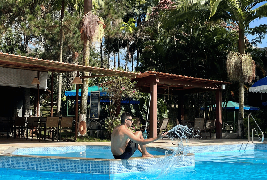 green hillpiscina.png