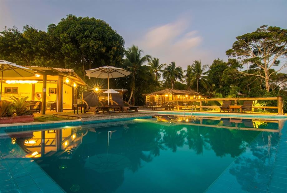 manacá piscina 3.jpg