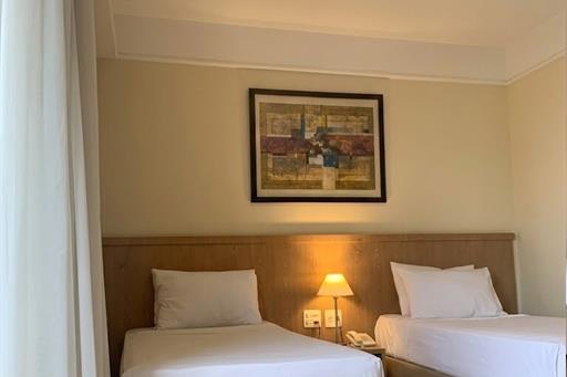 twin com varanda jpg 2.jpg