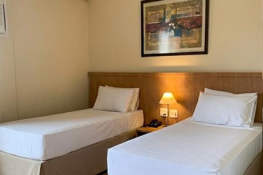 twin com varanda jpg.jpg