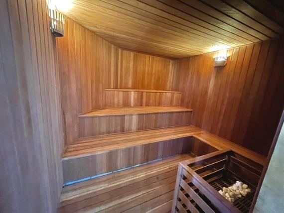 sauna.jpg