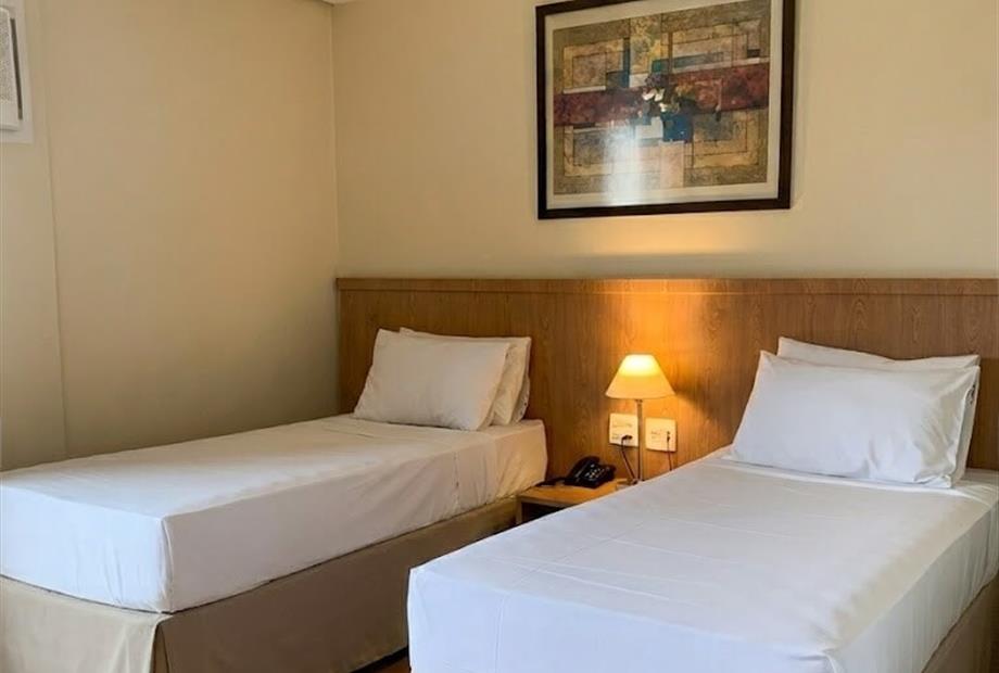 twin com varanda jpg.jpg