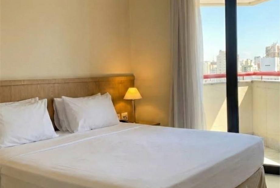 apto com varanda 2 jpg.jpg