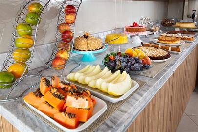 slsz - café da manhã (1).jpg