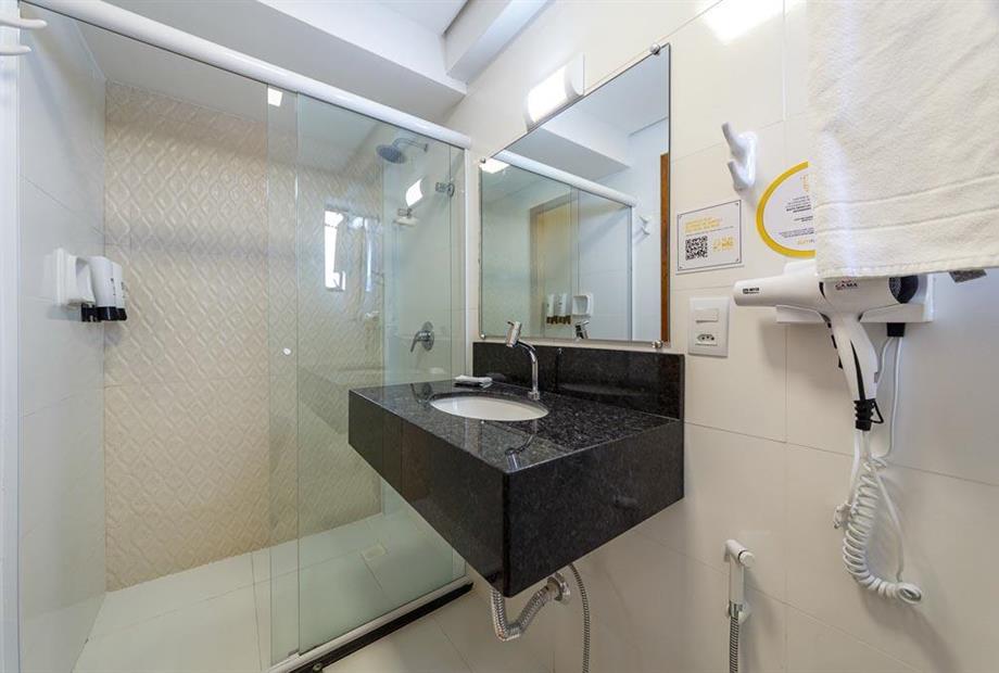 slsz - superior individual - banheiro (2).jpg