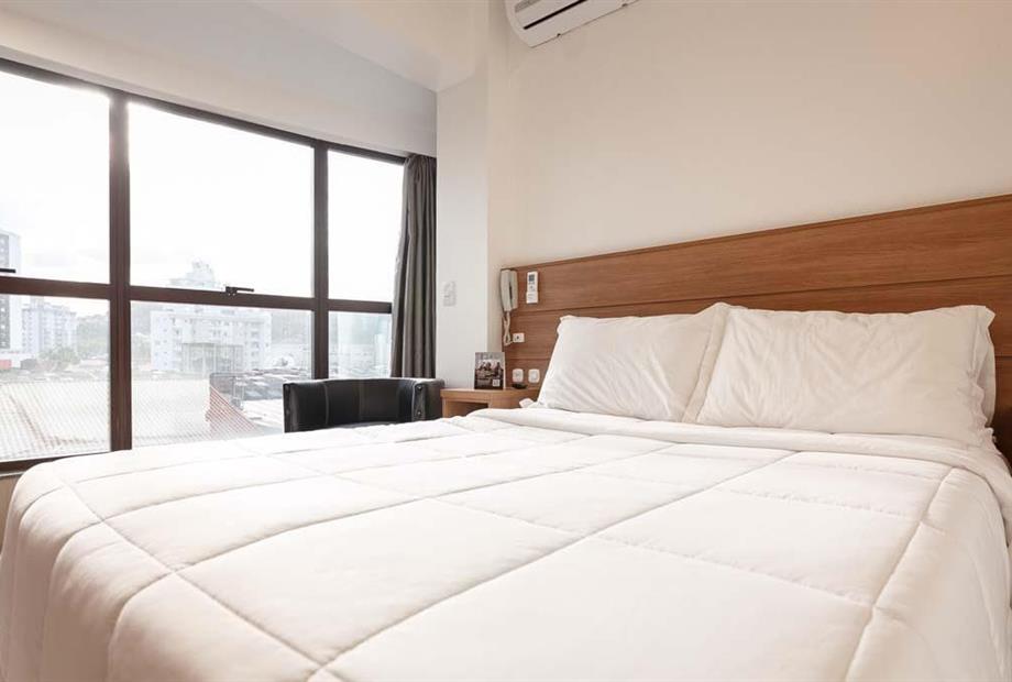 slsz - superior cama casal (17).jpg