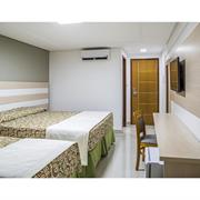 Apartamento Luxo Triplo Lateral com Varanda