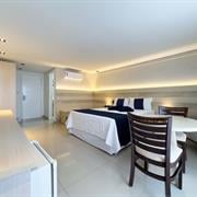 Apartamento Superior Casal Frente Mar Com Varanda