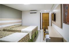 Apartamento Luxo Triplo Lateral com Varanda