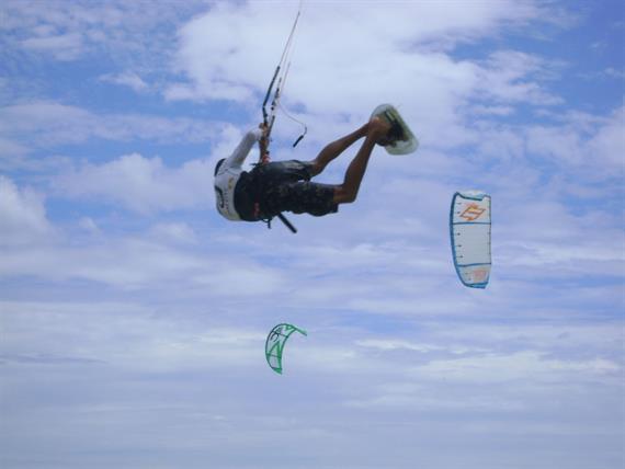 kitesurf.jpg