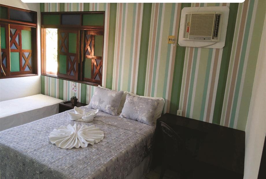 Aptº com varanda - Quarto Casal 2.jpg