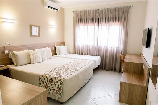 casal + 1chd (2).jpg