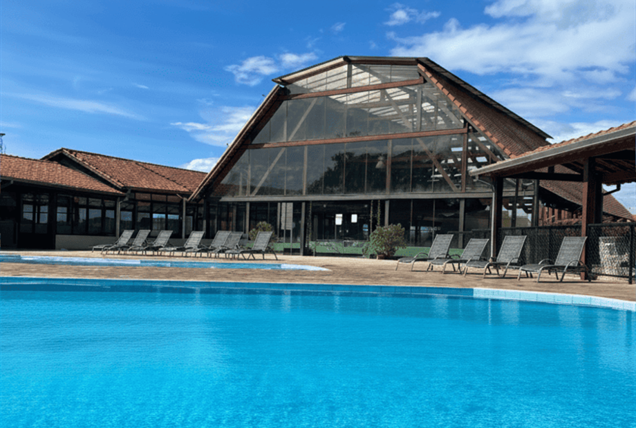 piscina.png
