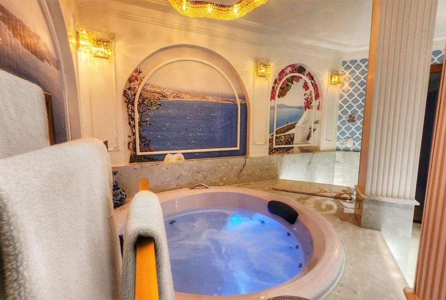 santorini omnibies 6 .jpg