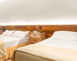 SUÍTE LUXO COM HIDROMASSAGEM