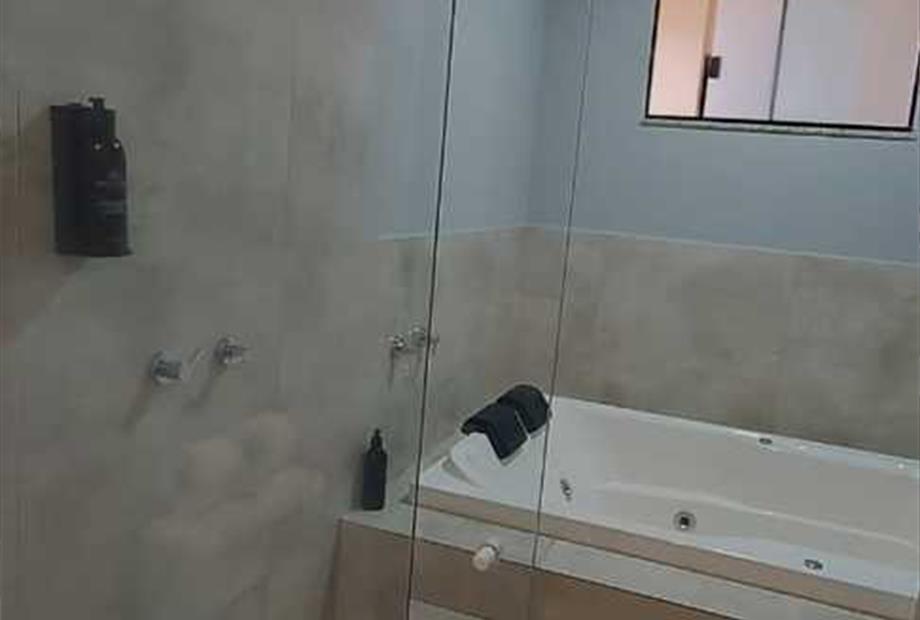 whatsapp image 2023-04-07 at 17.10.23 (1).jpeg