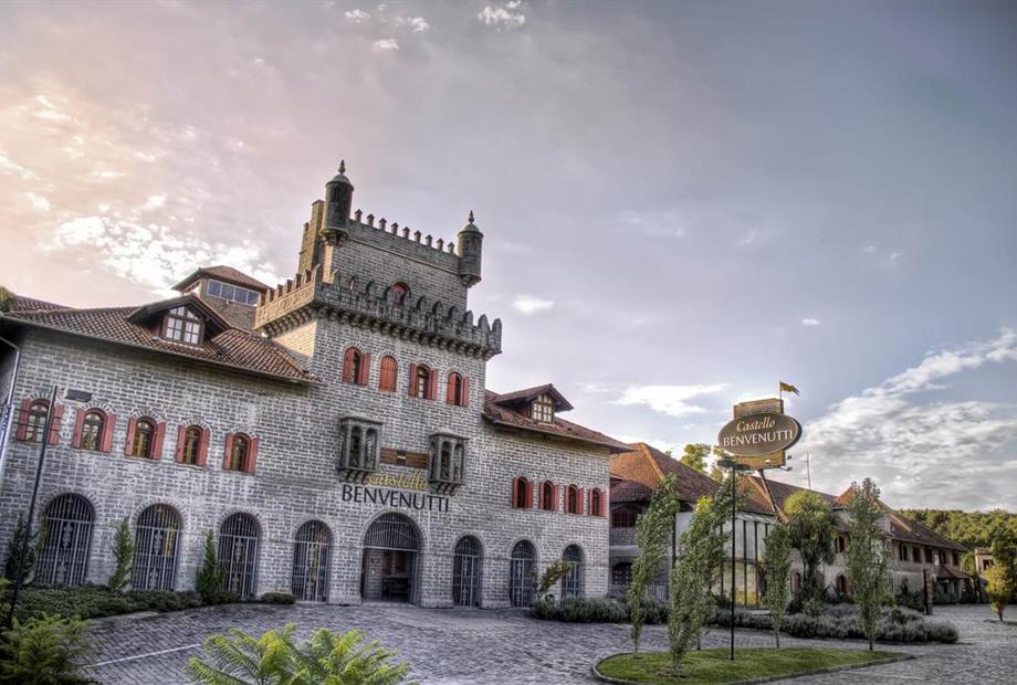 Castello Benvenutti.jpg