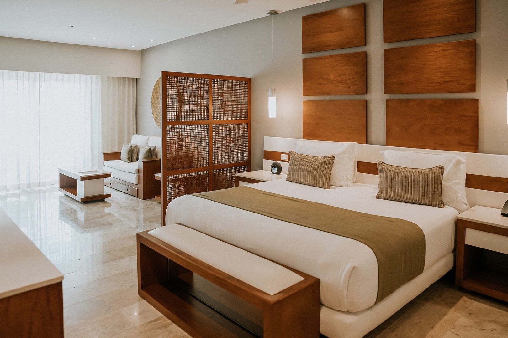 Deluxe Junior Suite 1 King Bed-2 - 3.- junior suite with king size bed & sofa bed.jpg