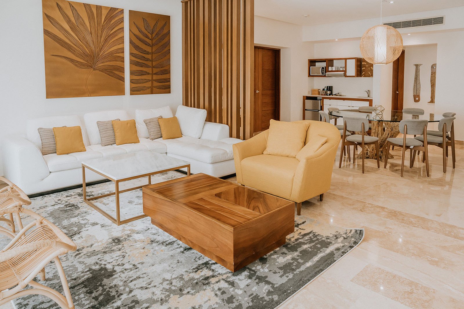 Luxurious Master Suite-2 - 8- deluxe living room, master suite.jpg