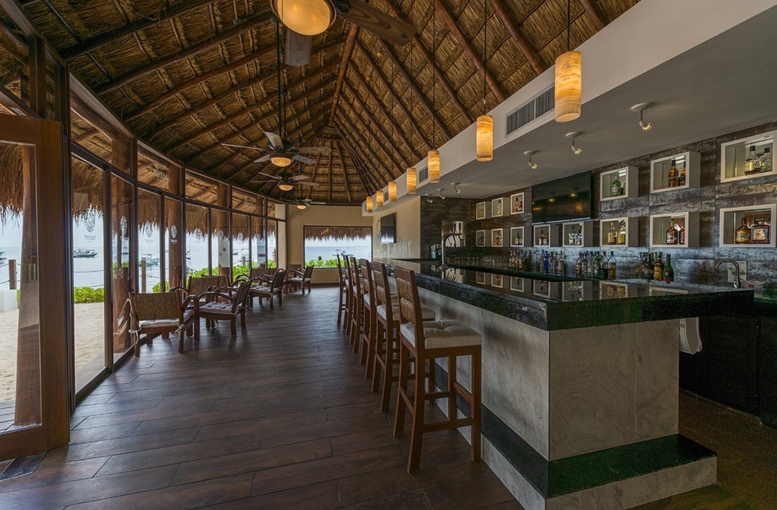 Elite Junior Suite-2 - elite junior suite - bar y mar.jpg