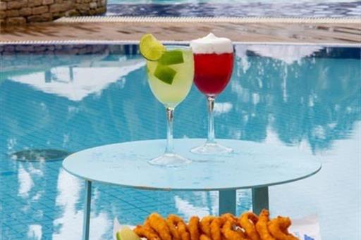 sumj - bar da piscina (8).jpg