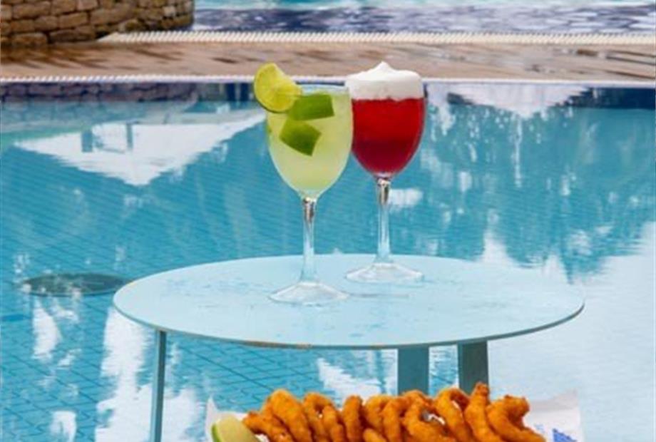 sumj - bar da piscina (8).jpg