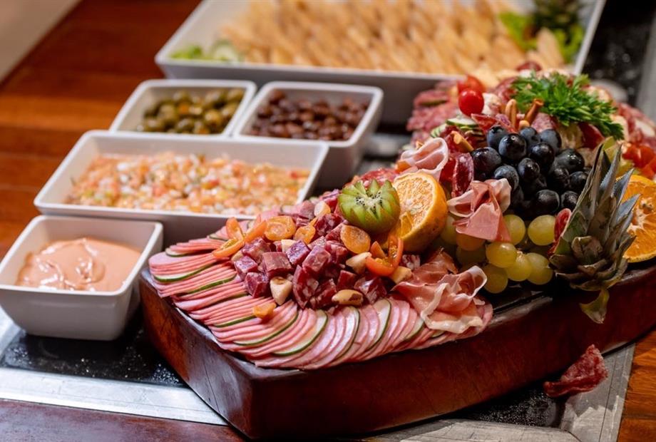 sumj - buffet (24).jpg