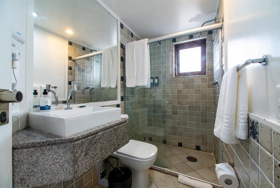 sumj - premium frente mar - banheiro (4).jpg