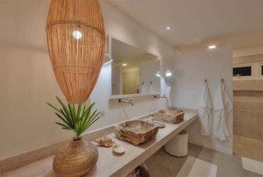 whatsapp image 2023-12-04 at 10.29.04 (4).jpeg