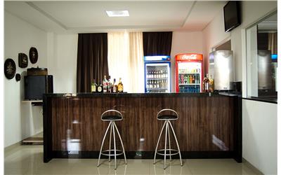 Bar Clube Tezla.jpg